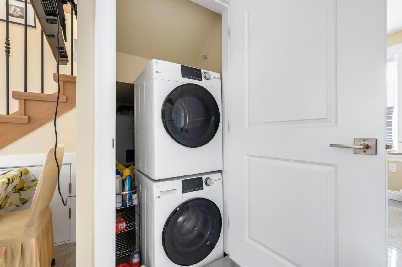 Three Bedrooms Brand New Laneway House Near Public Transit Vancouver Eksteriør bilde